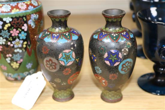 A Chinese cloisonne jardiniere, two similar pairs of vases and a cigarette box and a Japanese bronze vase with pierced handles (a.f)